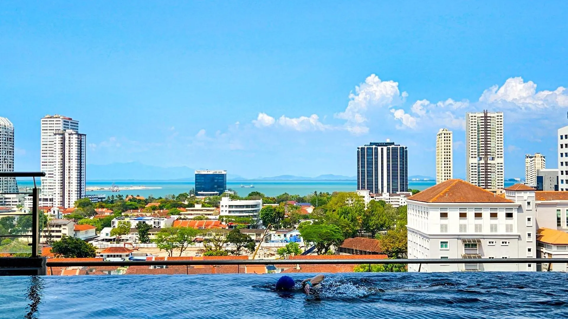 Tropicana 218 Macalister By Ngn George Town Apartman